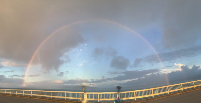 古宇利大橋からの虹180度